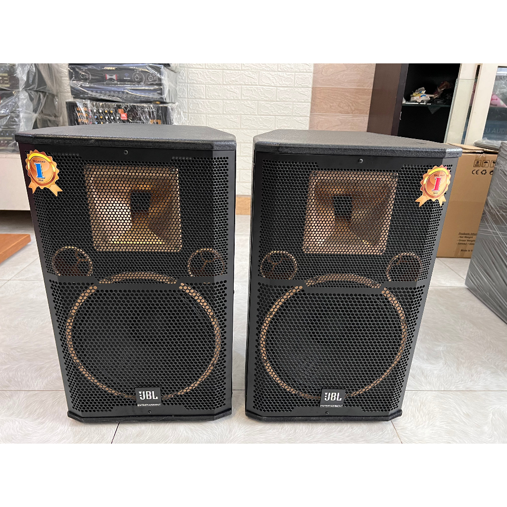 Loa karaoke đứng 3 tấc  thùng sơn gia đình