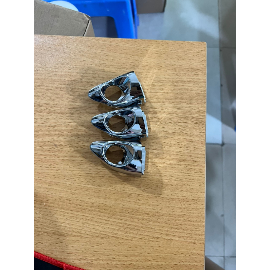 Núm tay mở ngoài Grand i10 2014-2020