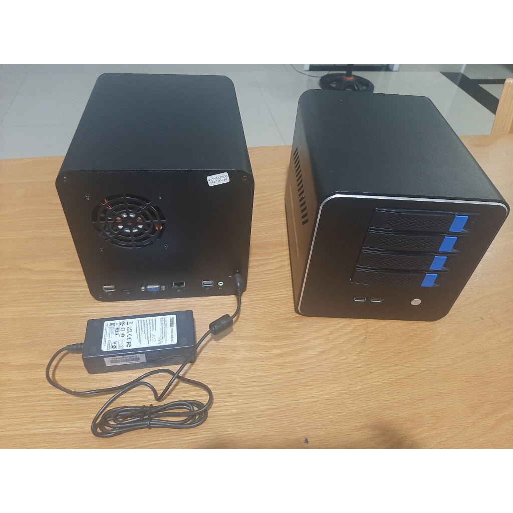 Nas J1900 Nhôm Nguyên Khối Sang Trọng Đẳng Cấp Ram 8G SSD 120G mới tinh