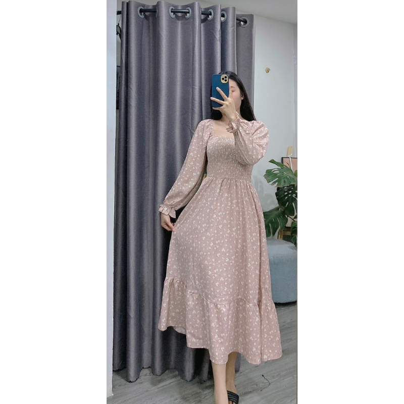 ĐẦM BÁNH BÈO HOA NHÍ