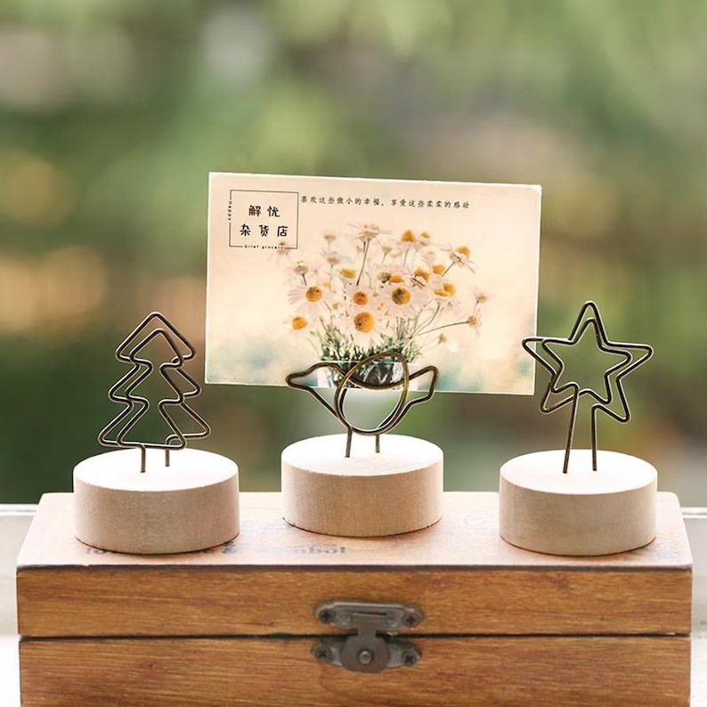 Kẹp Gỗ, Kẹp Gắn Ảnh Đế Gỗ Decor Trang Trí Để Bàn, Treo Postcard, Stiker, Thiệp Hoa Khô - Kho Đồ Gỗ Hà Nội