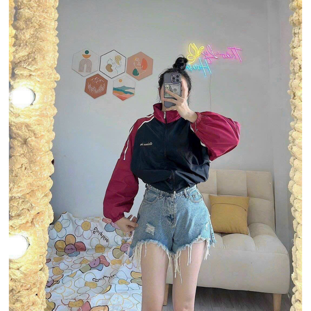 Áo khoác dù nữ tay phối sọc, lai rút dây