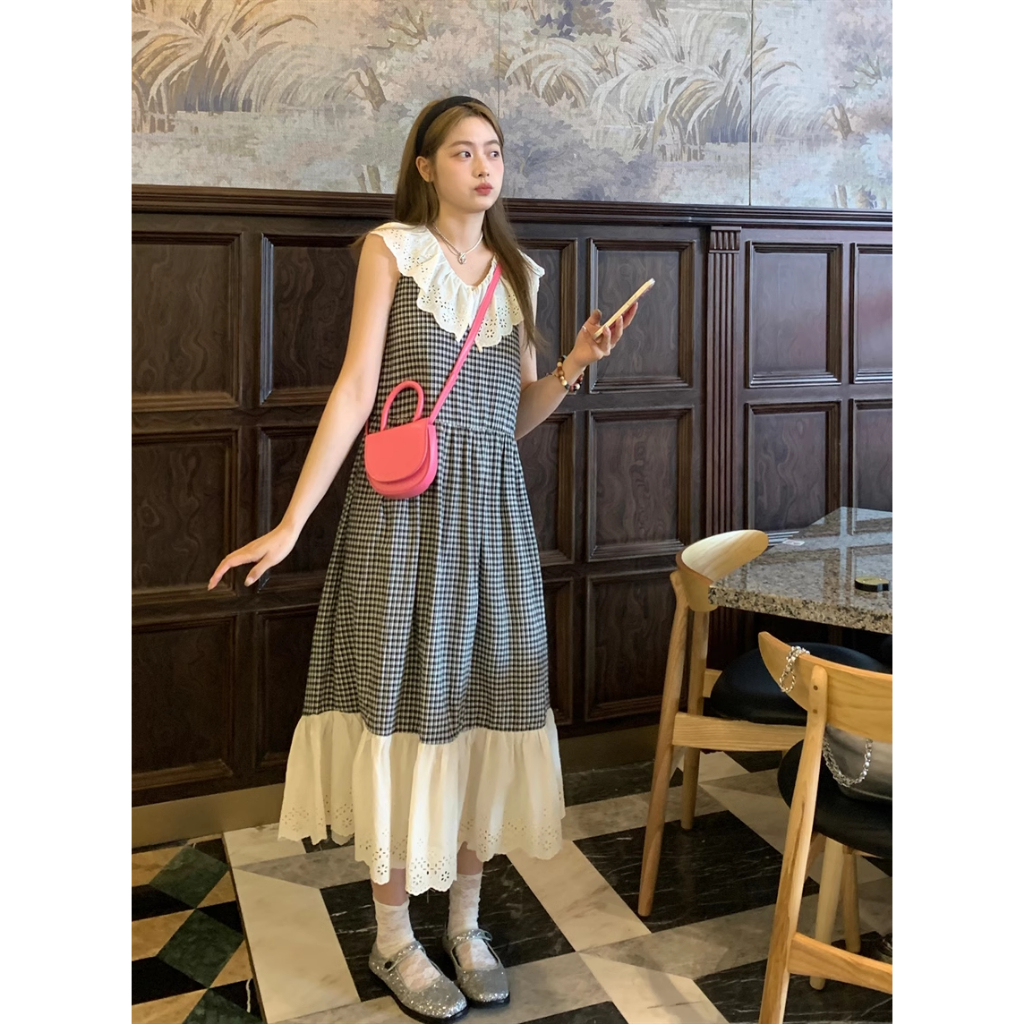 Váy đầm babydoll dáng dài kẻ caro viền ren cổ chữ V ngọt ngào kiểu Pháp
