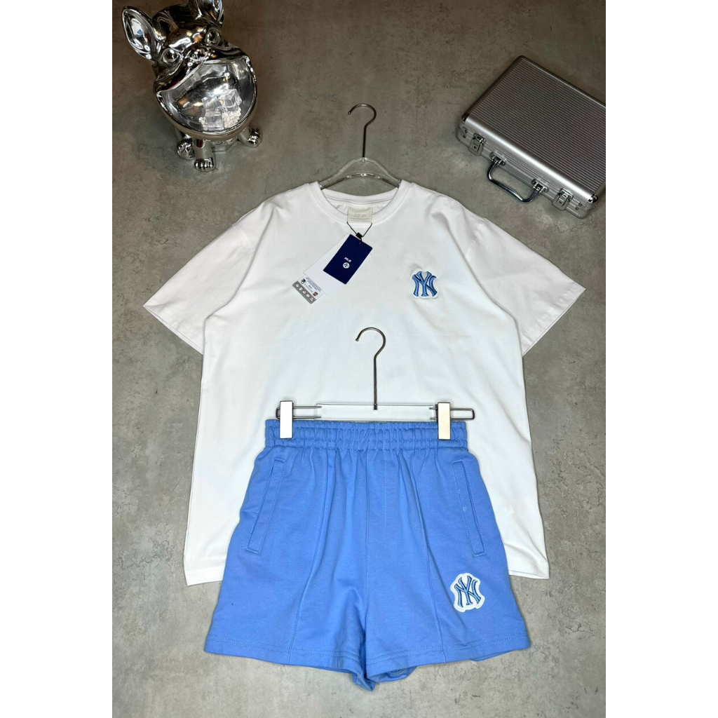 (HÀNG XUẤT XỊN) Áo thun T-Shirt M/L/B nhà em về sẵn   Với chất liệu cotton 4c có giãn tốt   Size SML   Logo nét