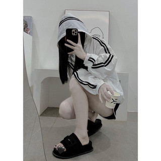 ÁO KHOÁC NỮ CÓ NÓN 2 SỌC