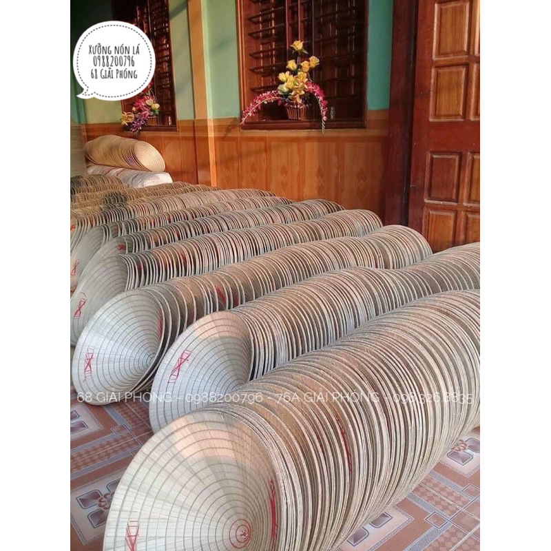 Nón lá múa tặng kèm quai nón, nón lá đội đầu làm quà tặng
