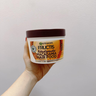 Ủ tóc Garnier Ultra Doux hoặc Mặt nạ ủ tóc Garnier Fructis siêu phục hồi 3in1