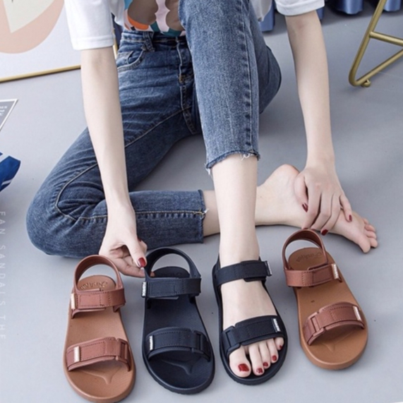 G062 | Sandal Đi Mưa, Đi Học 2 Quai Ngang Màu Đen, Màu Nâu Ulzzang Đơn Giản Phong Cách Hàn Quốc (Đen, Nâu)