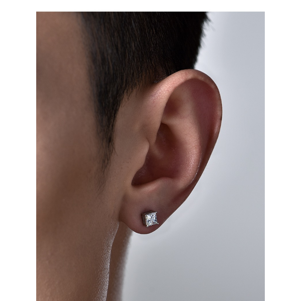 Khuyên bạc nụ đá vuông cá tính | TRANG SỨC BẠC ACCESSORIES