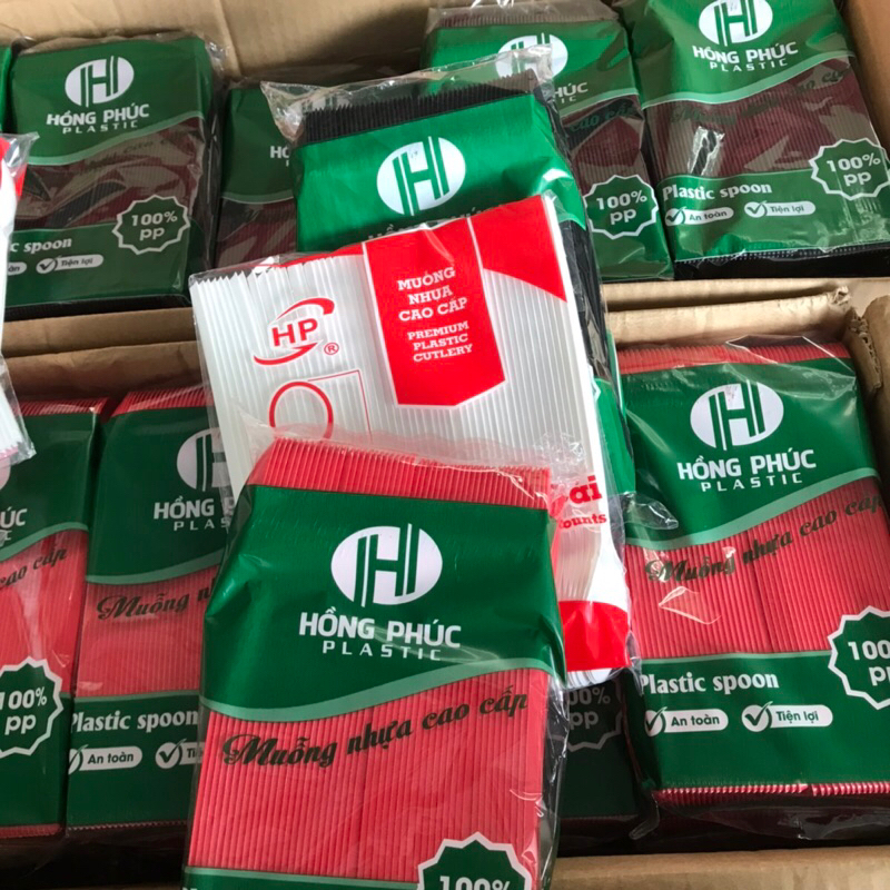 100 muỗng/thìa nhựa dùng 1 lần loại dài 20cm màu đen