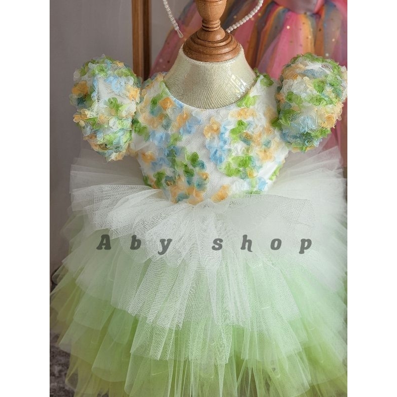 Váy công chúa cầu vồng xinh lung linh cho bé