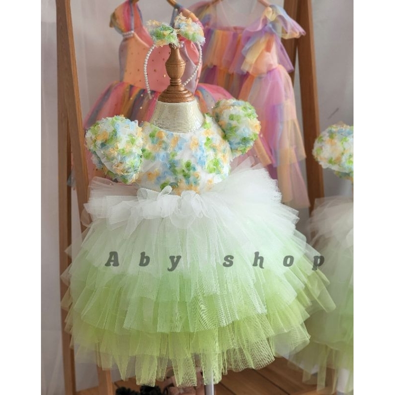 Váy công chúa cầu vồng xinh lung linh cho bé