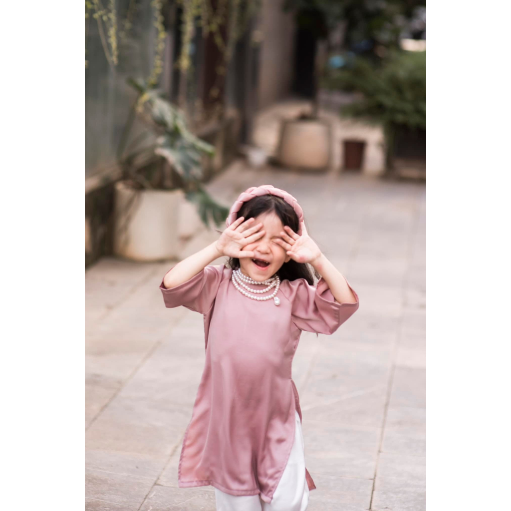 Áo Dài Lụa Trơn Tay Loe  Cho Mẹ Và Bé Sản Xuất MOONLISA