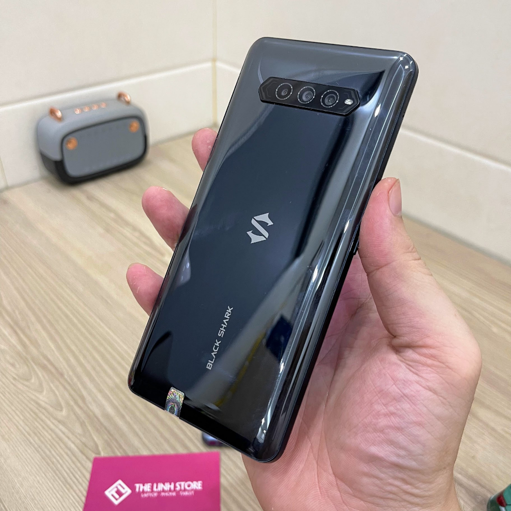 Điện thoại Xiaomi Black Shark 4 màn AMOLED 144Hz - Snap 870