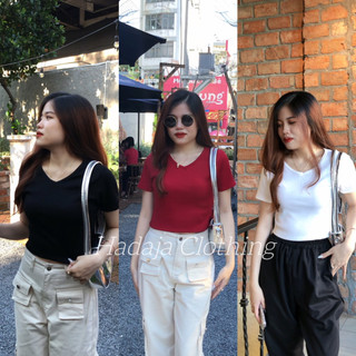 Áo croptop nữ cổ tim HADAJA chất thun tăm form ôm nhẹ thiết kế kiểu cổ chữ V 3 màu basic đen trắng đỏ đô mã TT01