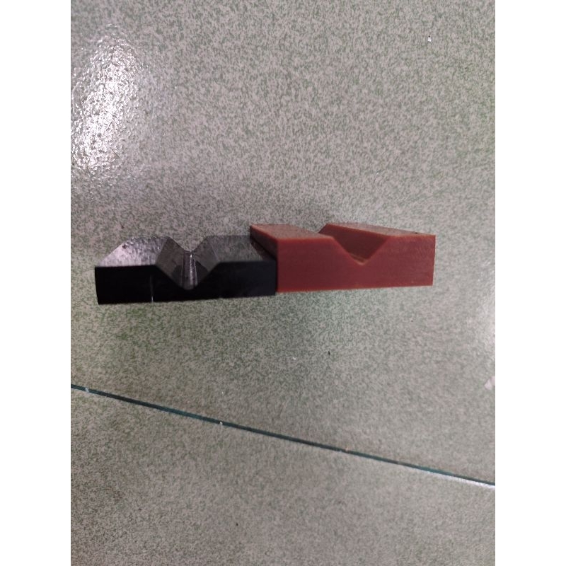 Đế phích kê pin và đế kê dao gọt