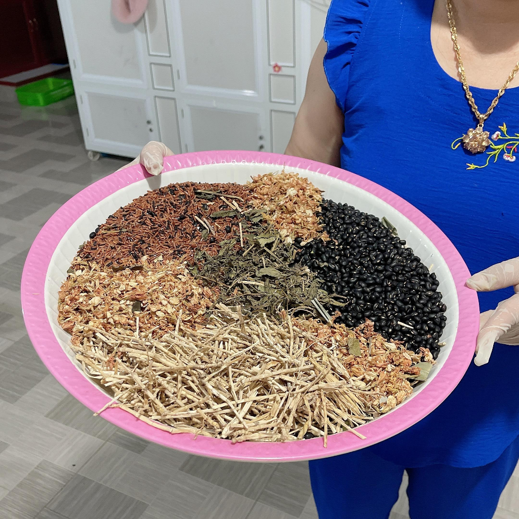 TRÀ GẠO LỨT ĐẬU ĐEN của Mẹ bé Thư