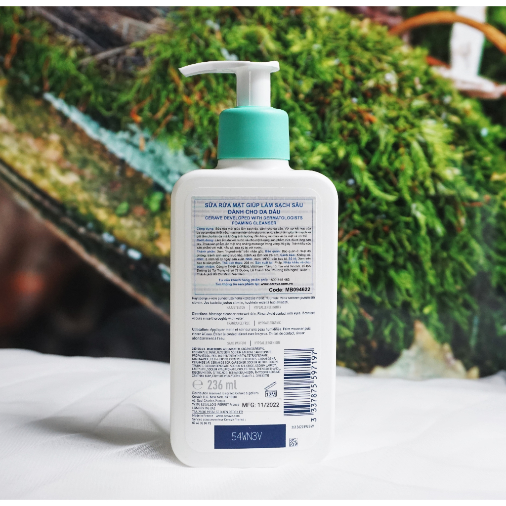 Sữa rửa mặt giúp sạch sâu dành cho da dầu CeraVe Foaming Facial Cleanser 236ml - 473ml