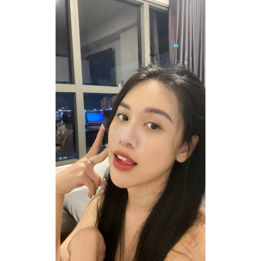 Mặt Nạ Mũi Hút Sạch Dầu Nhờn, Tẩy Da Chết B:VID In&Out
