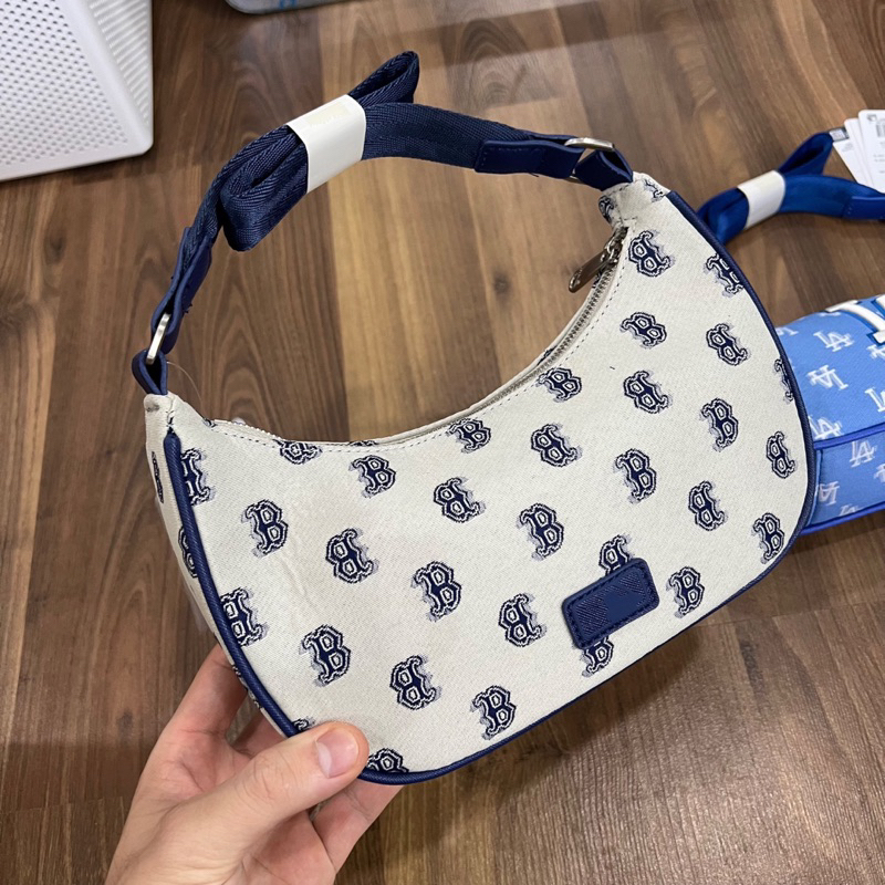 𝐊ẹ𝐩 𝐧á𝐜𝐡 𝐌𝐋𝐁 𝐌𝐨𝐧𝐨𝐠𝐫𝐚𝐦 𝐉𝐚𝐜𝐪𝐮𝐚𝐫𝐝 𝐛ả𝐧 𝐦ớ𝐢 𝟐𝟎𝟐𝟑 𝐬ẵ𝐧 𝐬𝐭𝐨𝐫𝐞