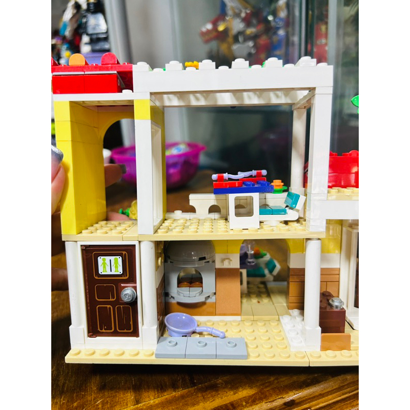 Mô hình lắp ráp LEGO 41379 Friends Heartlake City Restaurant