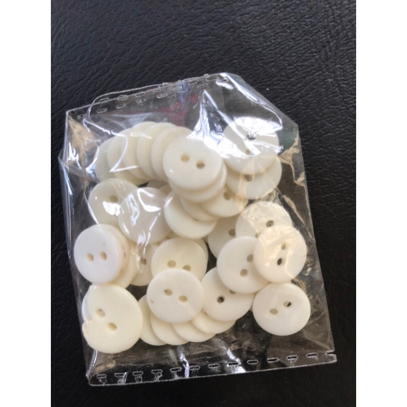 Khuy sơ mi 100 chiếc 1cm
