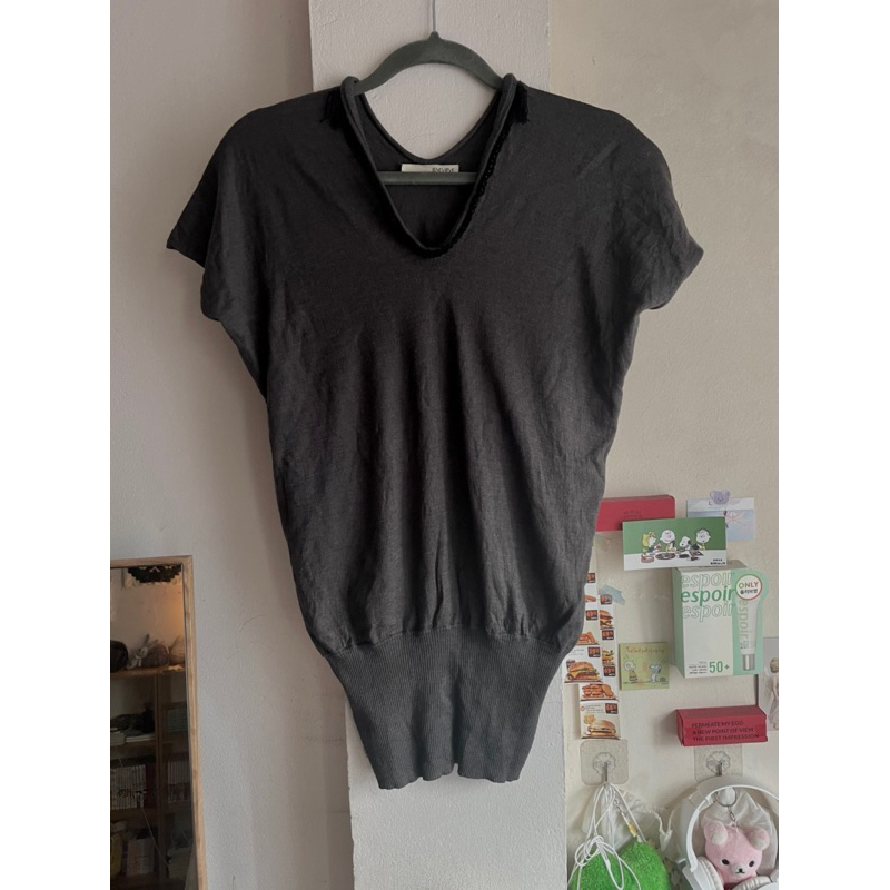 | Serie 7 |  Áo/ Top vintage xám chì brand size 1