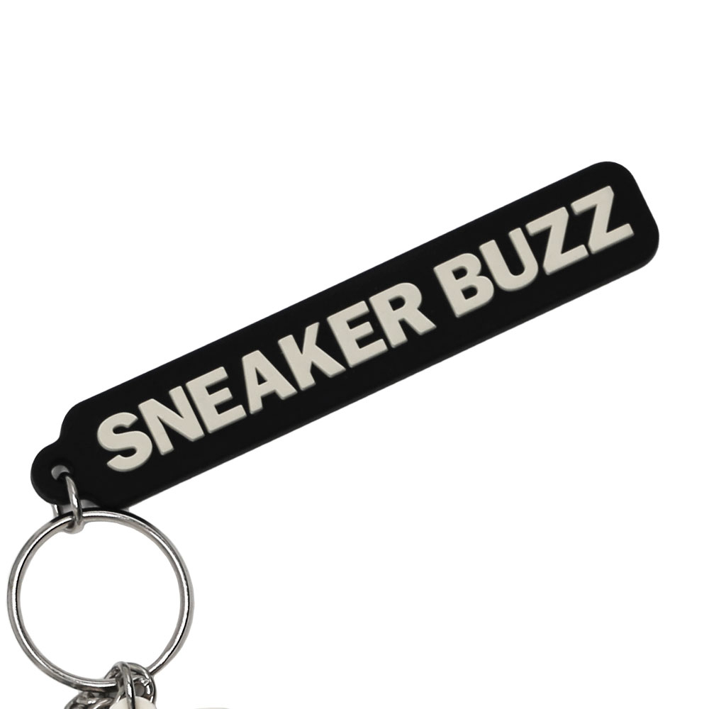 Móc Khóa Sneaker Buzz Shoe Keychain-Logo Tag MK202302_001SB