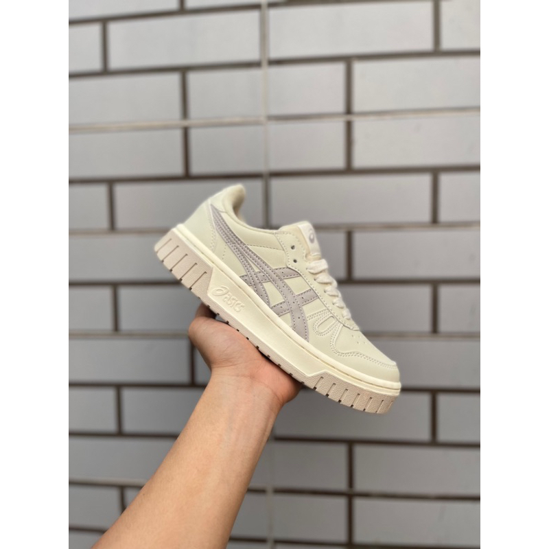 Giày thể thao ASICS COURT sữa xám