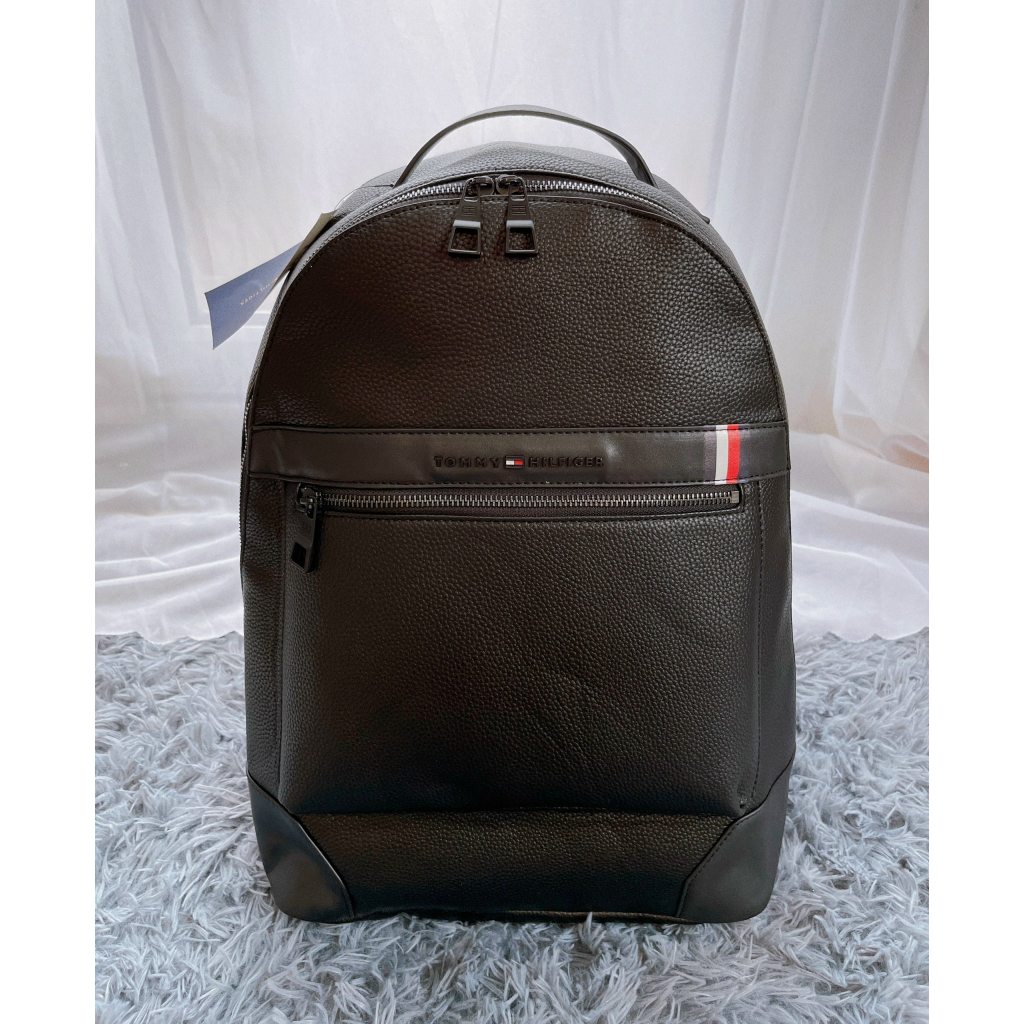 𝑻𝑶𝑴𝑴𝒀 𝑯𝑰𝑳𝑭𝑰𝑮𝑬𝑹 - 𝑻𝑯 𝑪𝒆𝒏𝒕𝒓𝒂𝒍 𝑩𝒂𝒄𝒌𝒑𝒂𝒄𝒌