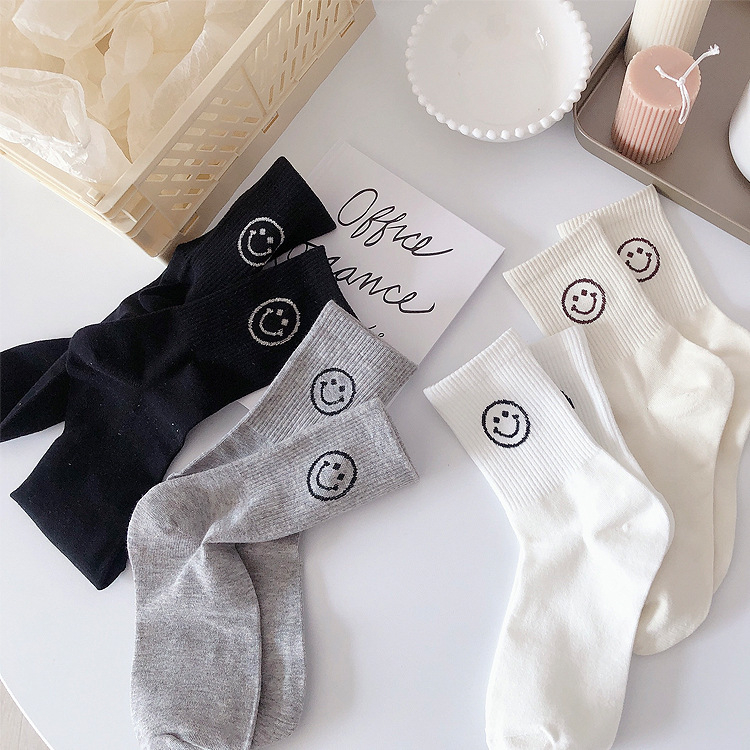 Vớ Smile vintage cổ cao