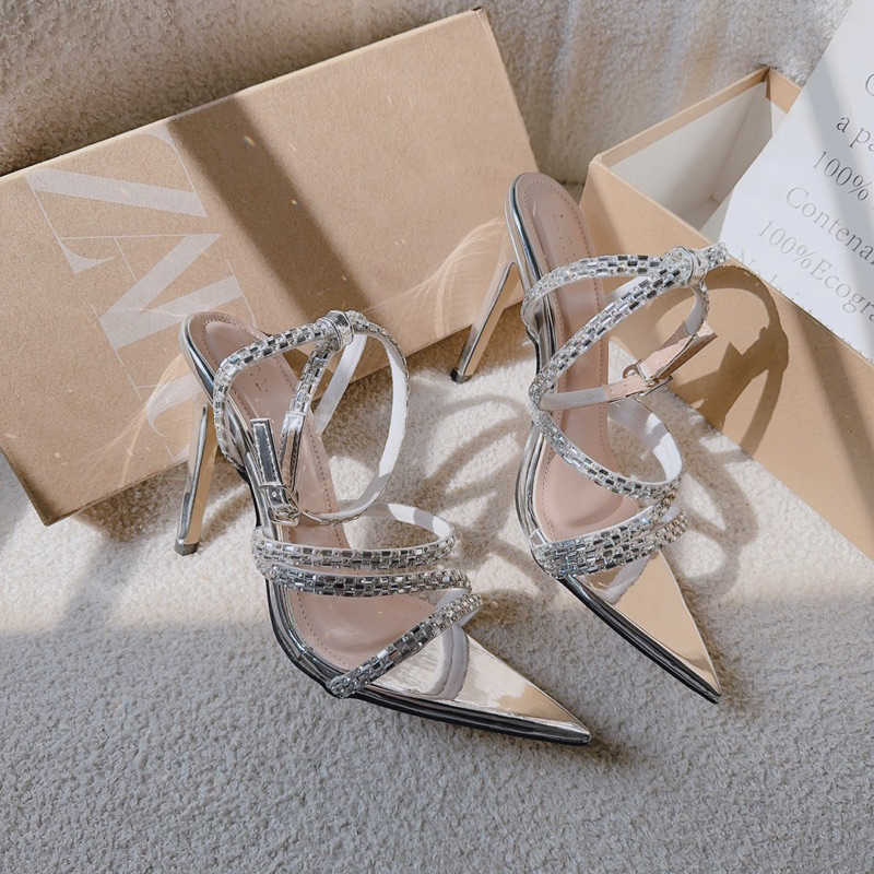 Gót Mũi Nhọn Đá Dây Gài Lâp Lấp G1130