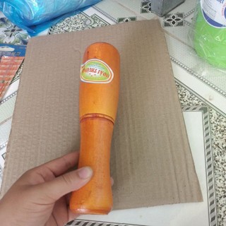 chày gỗ đâm tiêu tỏi ớt, đập đá