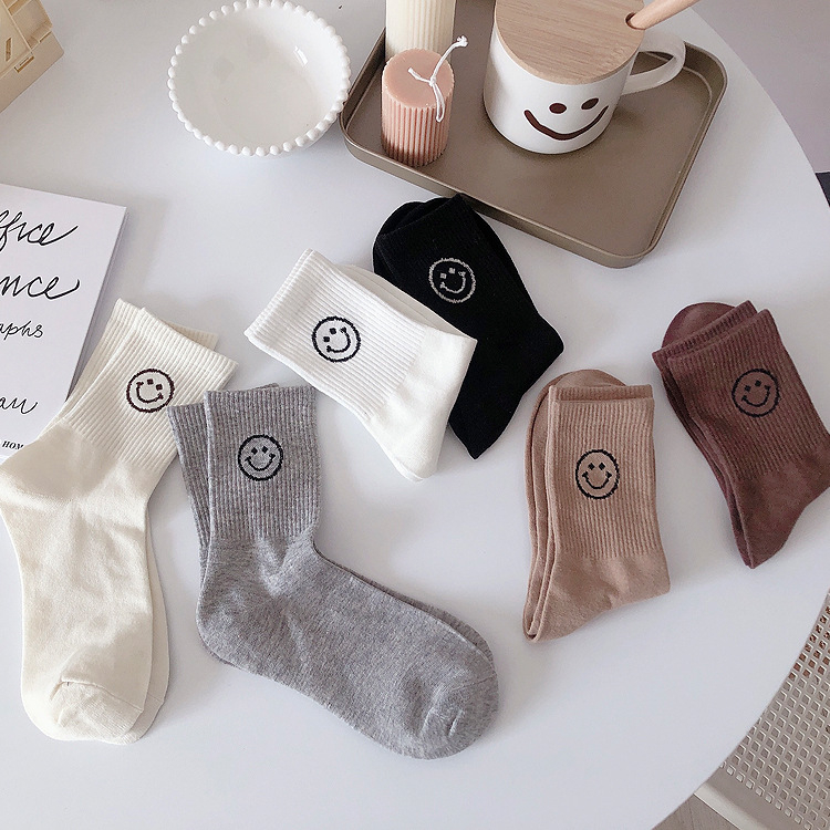 Vớ Smile vintage cổ cao