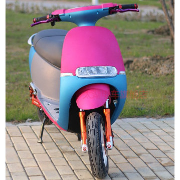 Để chân sau xe điện Gogo chính hãng 2 bên
