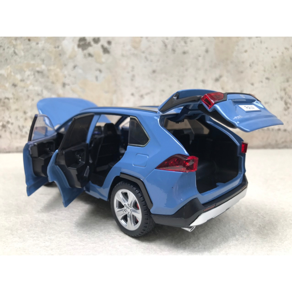 Mô hình xe TOYOTA RAV4 2024 1:24