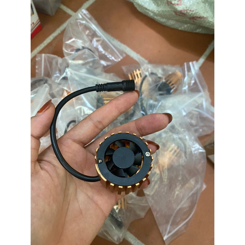 Led 3 màu ánh sáng dùng thay thế cho đèn P160