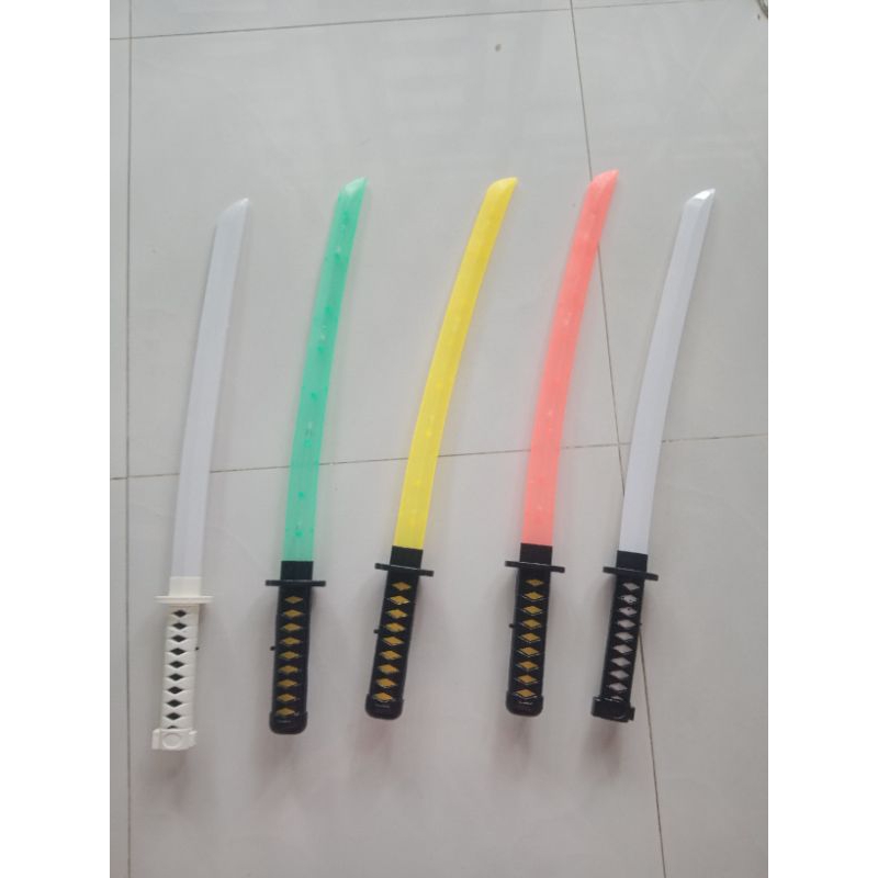 Kiếm nhật phát sáng katana cho bé
