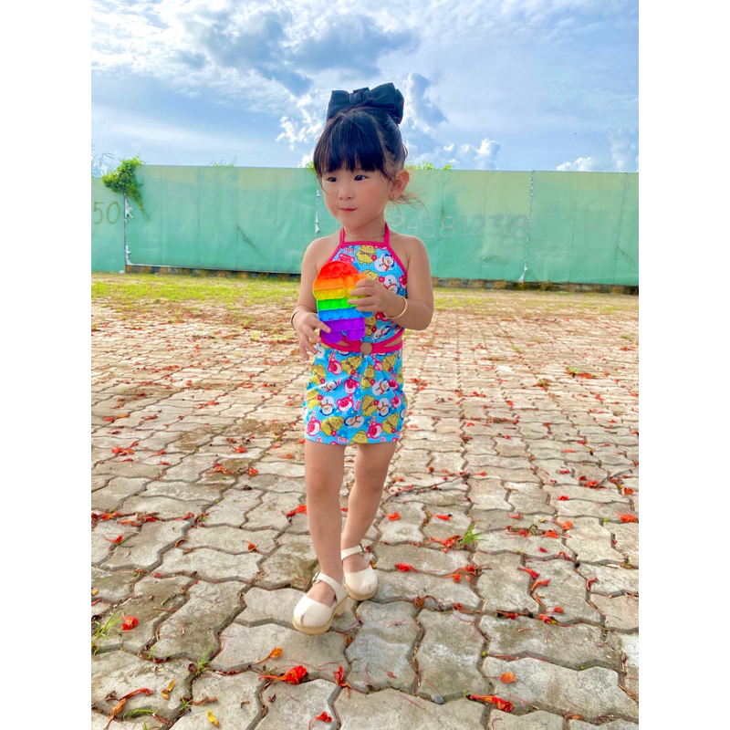 Set đầm body khoét eo cho bé