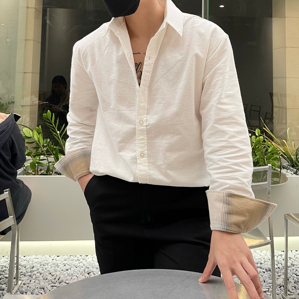 Sơmi caro nâu kem đứng form