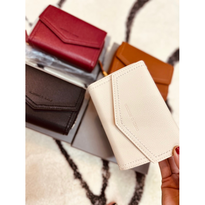 𝐕í 𝐂𝐡𝐚𝐫𝐥𝐞𝐬&𝐊𝐞𝐢𝐭𝐡 𝐁ì 𝐓𝐡ư 𝐁ả𝐧 𝐍𝐞𝐰 𝟐𝟎𝟐𝟑 𝐯ề 𝐬ẵ𝐧 𝐭ạ𝐢 𝐅𝐥𝐨𝐫𝐚𝐥𝐛𝐲𝐊𝐡𝐚 𝐫ồ𝐢 𝐧𝐡é 𝐤𝐡á𝐜𝐡 𝐢𝐮!