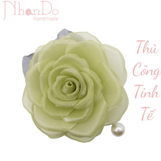 Hoa cài áo Thủ công cao cấp Trâm cài áo Handmade NhanDo Handmade Hoa voan tơ óng - Màu xanh cốm ĐK khoảng 9cm