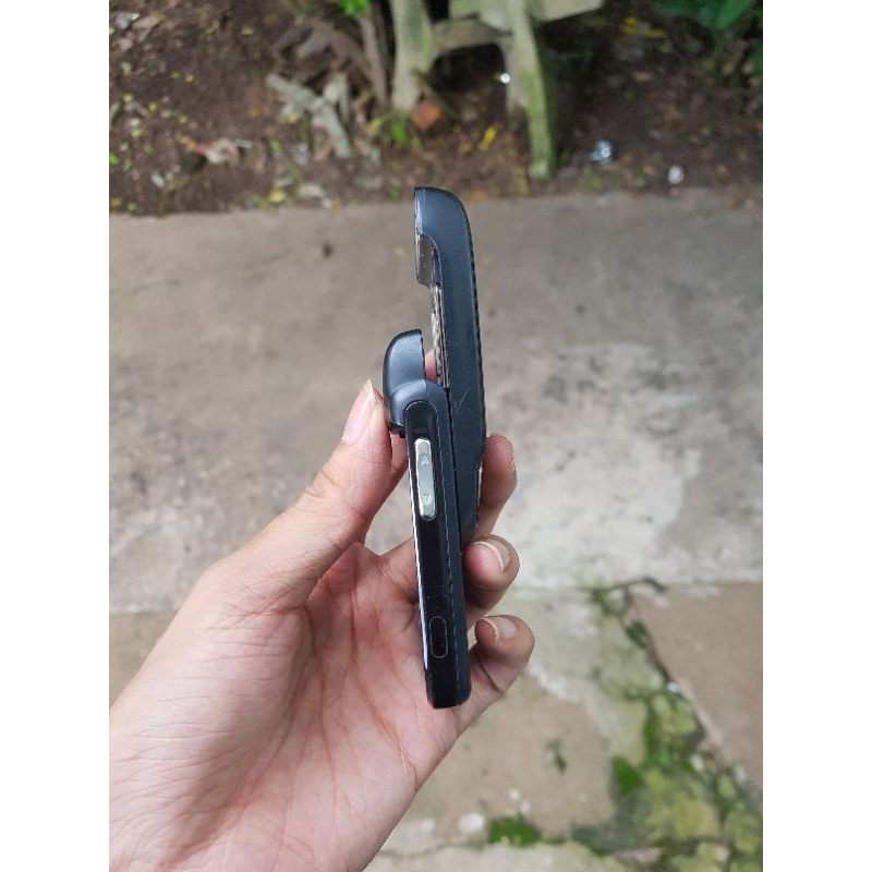 Xác điện thoại Samsung Sgh D500 zin tem