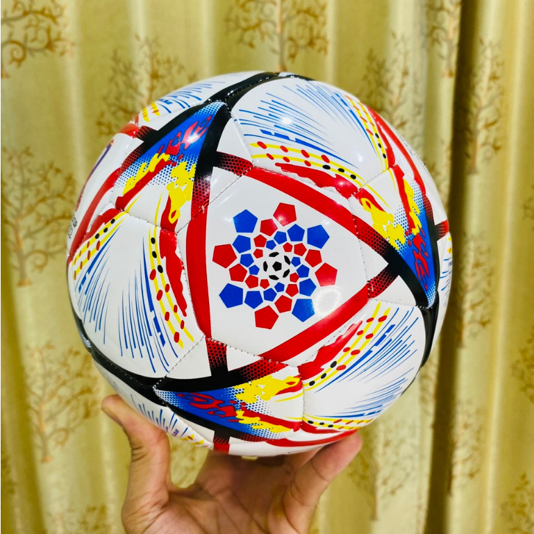 BÓNG ĐÁ Trẻ Em & Người lớn  DA CAO CẤP Tặng Túi Lưới Và Kim Bơm