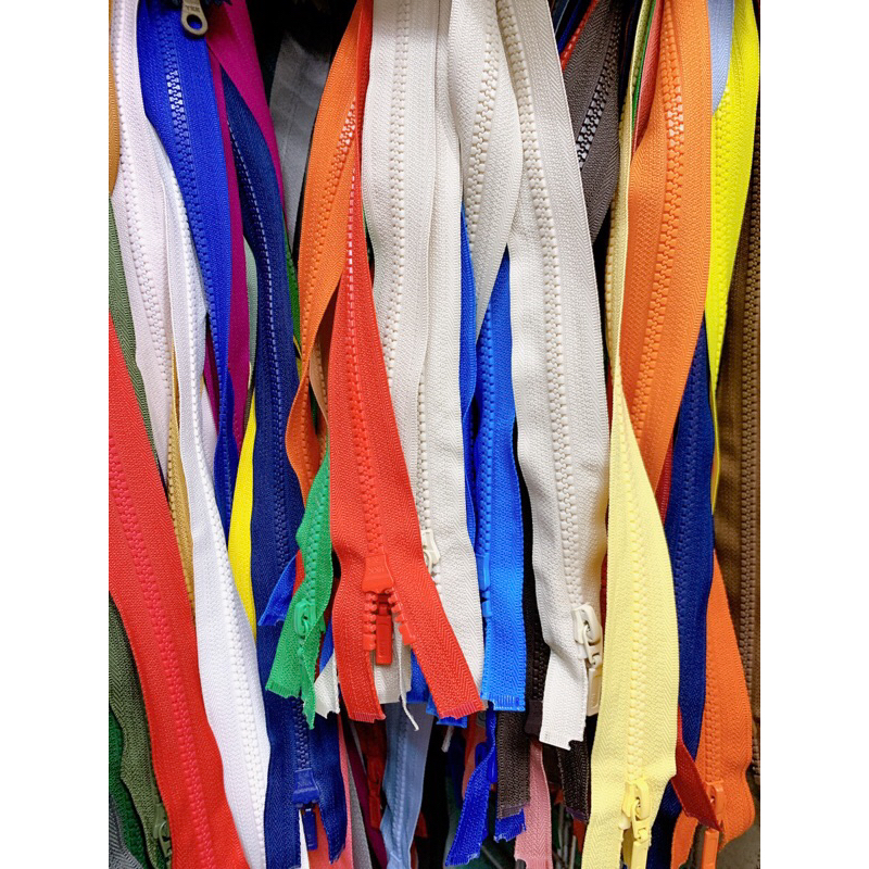 1 sợi Dây kéo áo khoác 40cm răng phao Hkk.