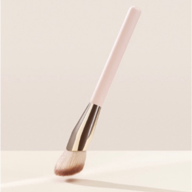 Cọ má Rare Beauty