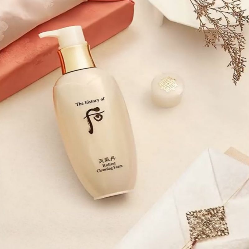 Sữa rửa mặt tái sinh trẻ hóa da, giúp da sạch mọi bụi bẩn và trắng sáng whoo radiant foam 200ml