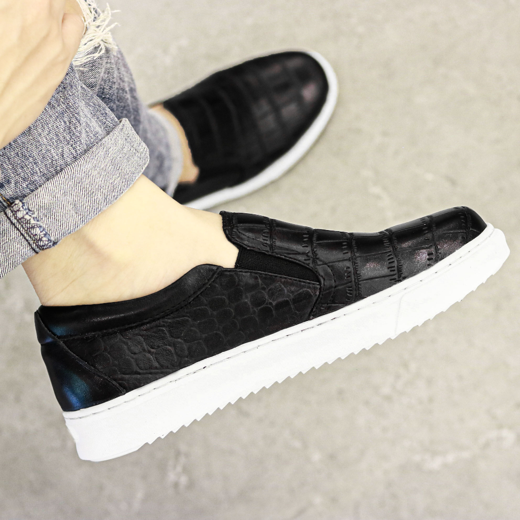 Giày Slipon Nam Giày Lười nam Da Bò đẹp Xoăn Shop D09 màu Đen