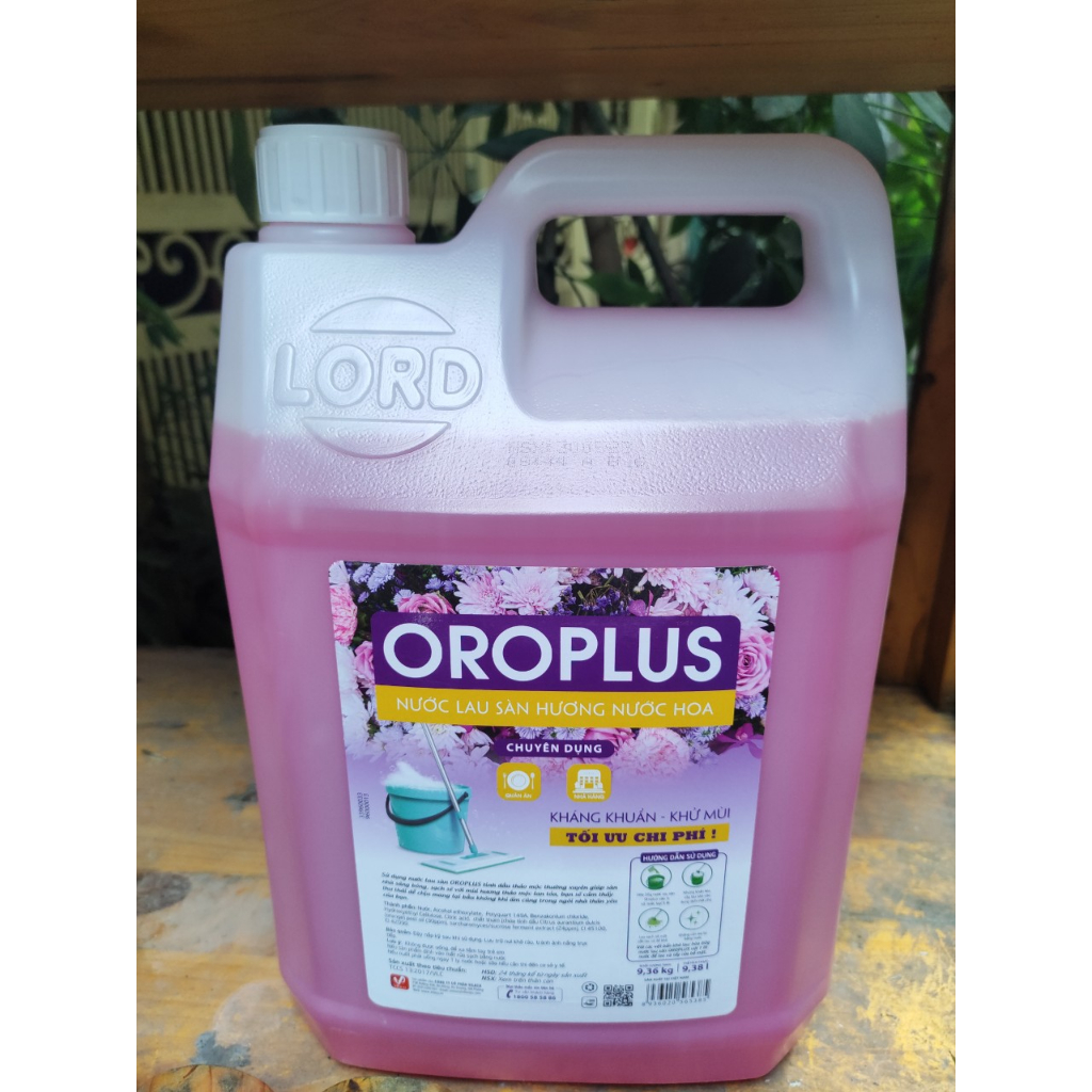 Nước lau sàn Oroplus hương nước hoa 9.36kg