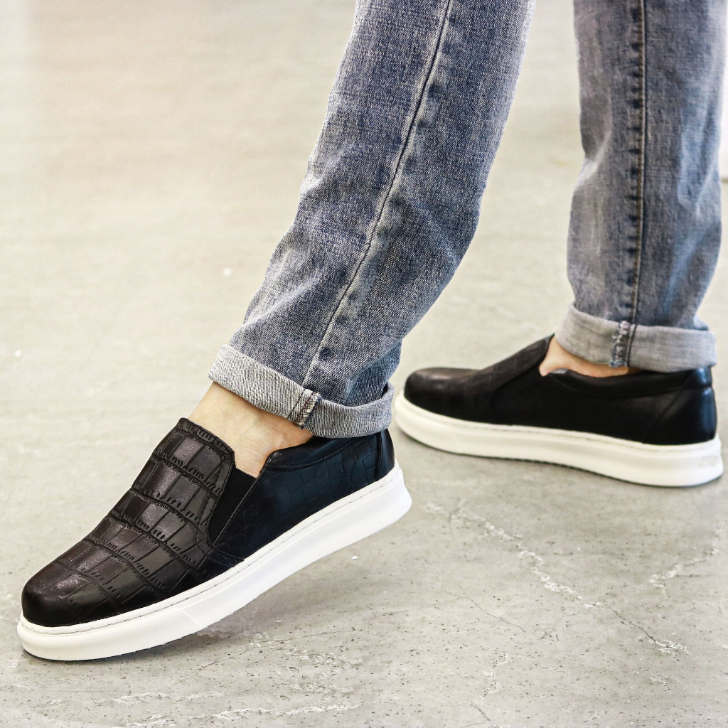 Giày Slipon Nam Giày Lười nam Da Bò đẹp Xoăn Shop D09 màu Đen